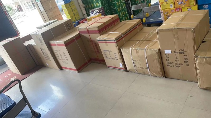 日用百货批发:市场中的小巨人